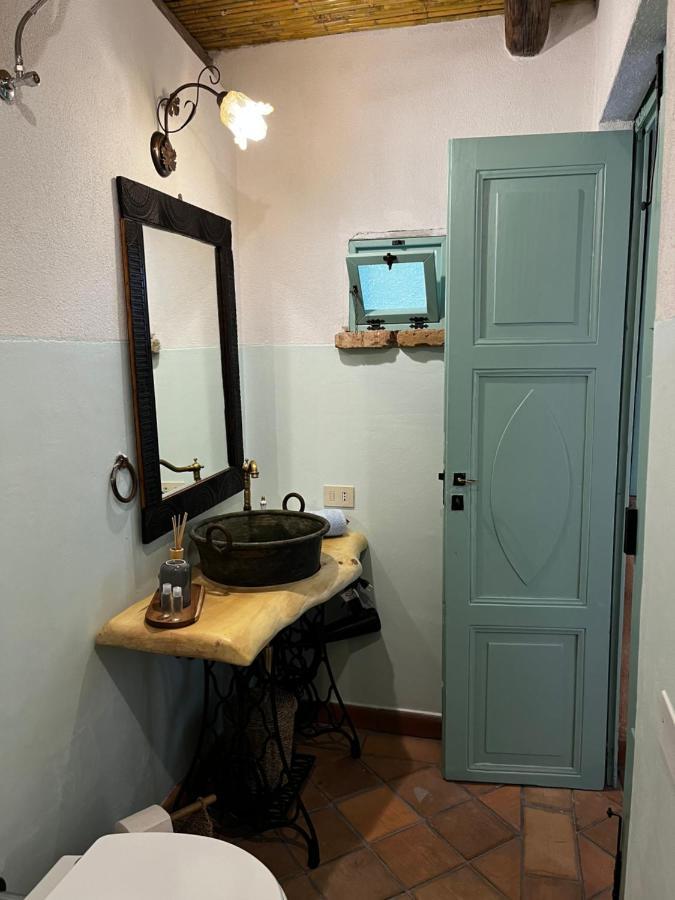 Graziosa Stanza Campidanese Su Segundu Guest House Oristano Luaran gambar