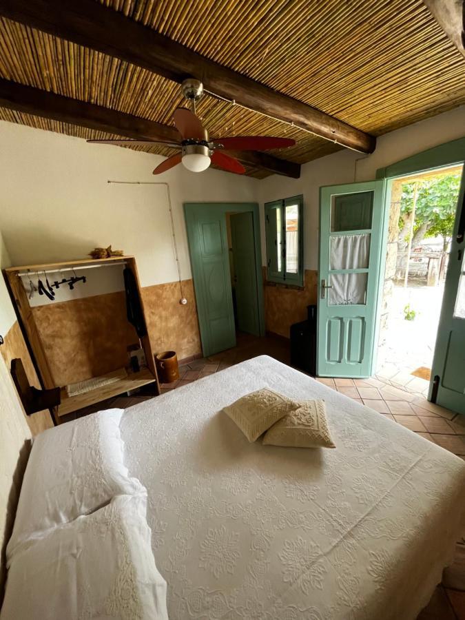 Graziosa Stanza Campidanese Su Segundu Guest House Oristano Luaran gambar